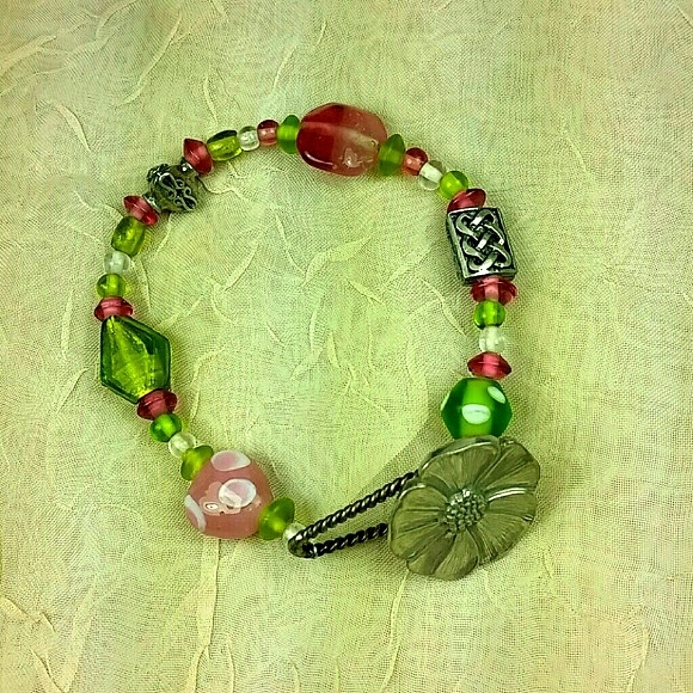 Artisan Glass Bead Bracelet Toggle Clasp Pink Green Boho Garden Fairy Celtic